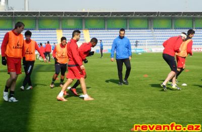 “Rəvan” “Qarabağ”la oyunun hazırlıqlarını davam etdirir